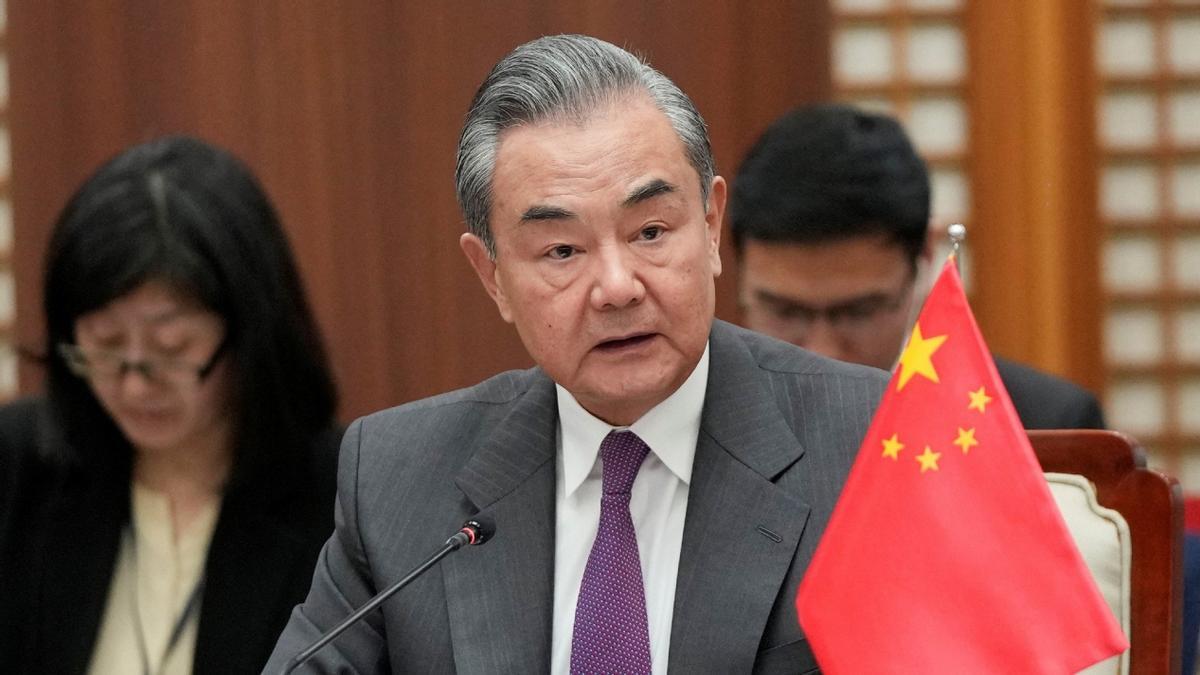 爱游戏官方网站-行程结束,王毅离开缅甸,临走前敏昂莱作出承诺,菲律宾要求放人
